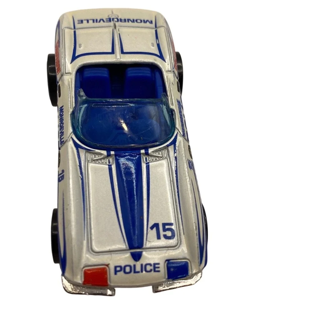 Vintage Hot Wheels 65 Corvette Stingray Monroeville‎ Police K-9 Unit White Blue